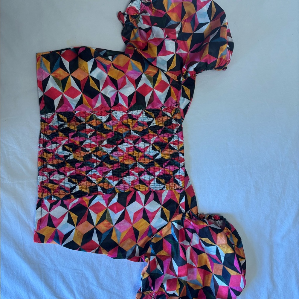 Colorful Geometric Patterned Hoodie - Picture 2 of 3